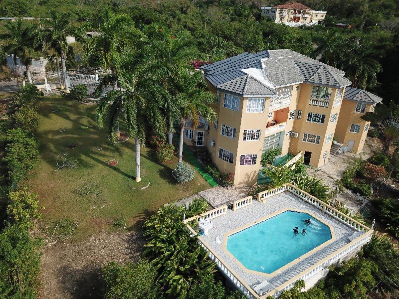 Emerald View Resort Villa Montego Bay Exterior foto